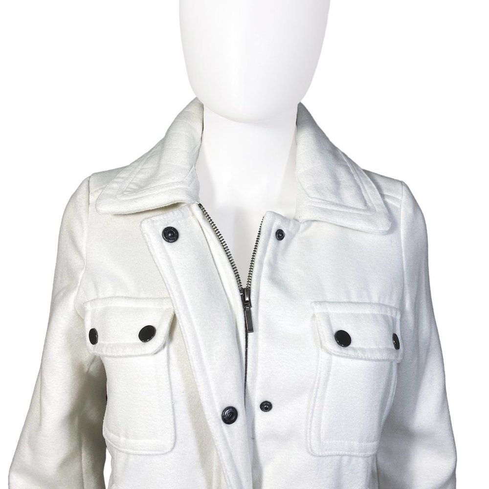 XOXO White Soft Touch Peacoat - Women's Size M Overcoat Outerwear EUC